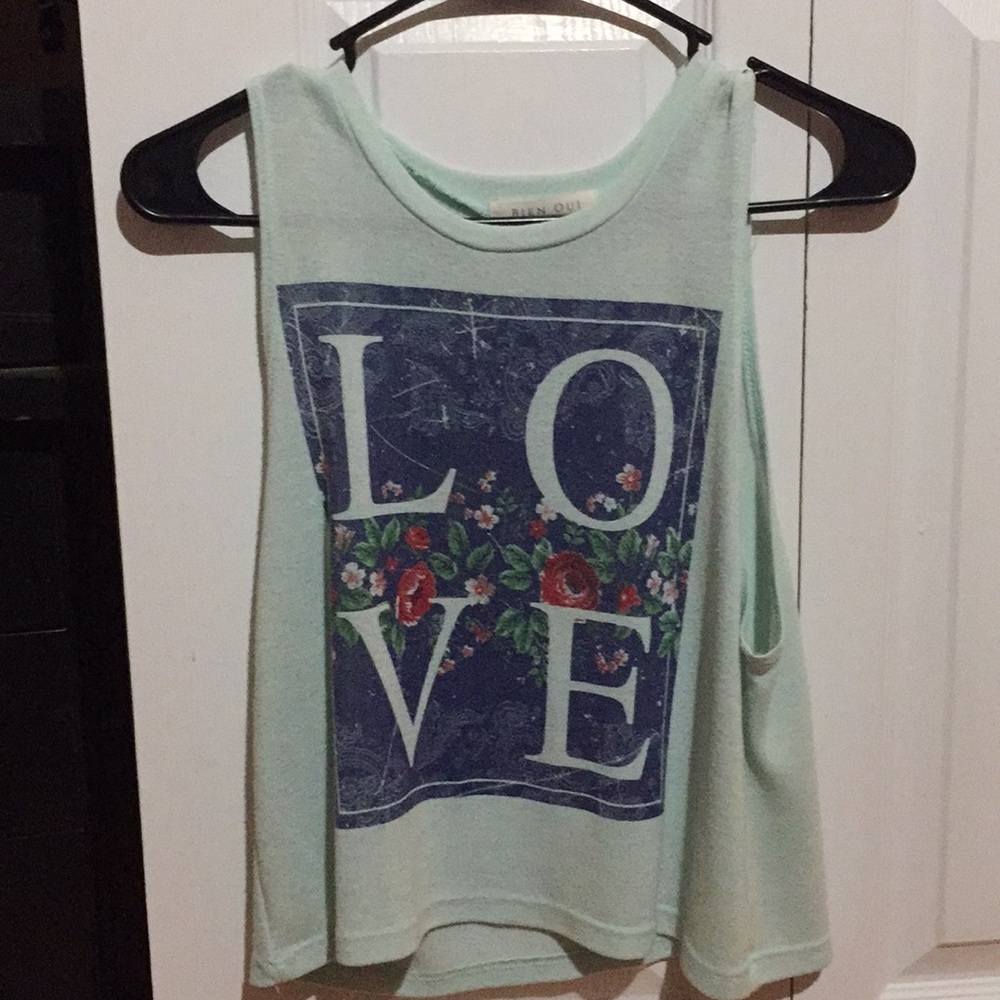 Love muscle tee
